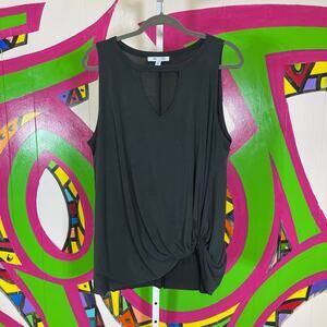She + Sky, Tank Top with Knot Detail. Size 2XL. Good used condition!